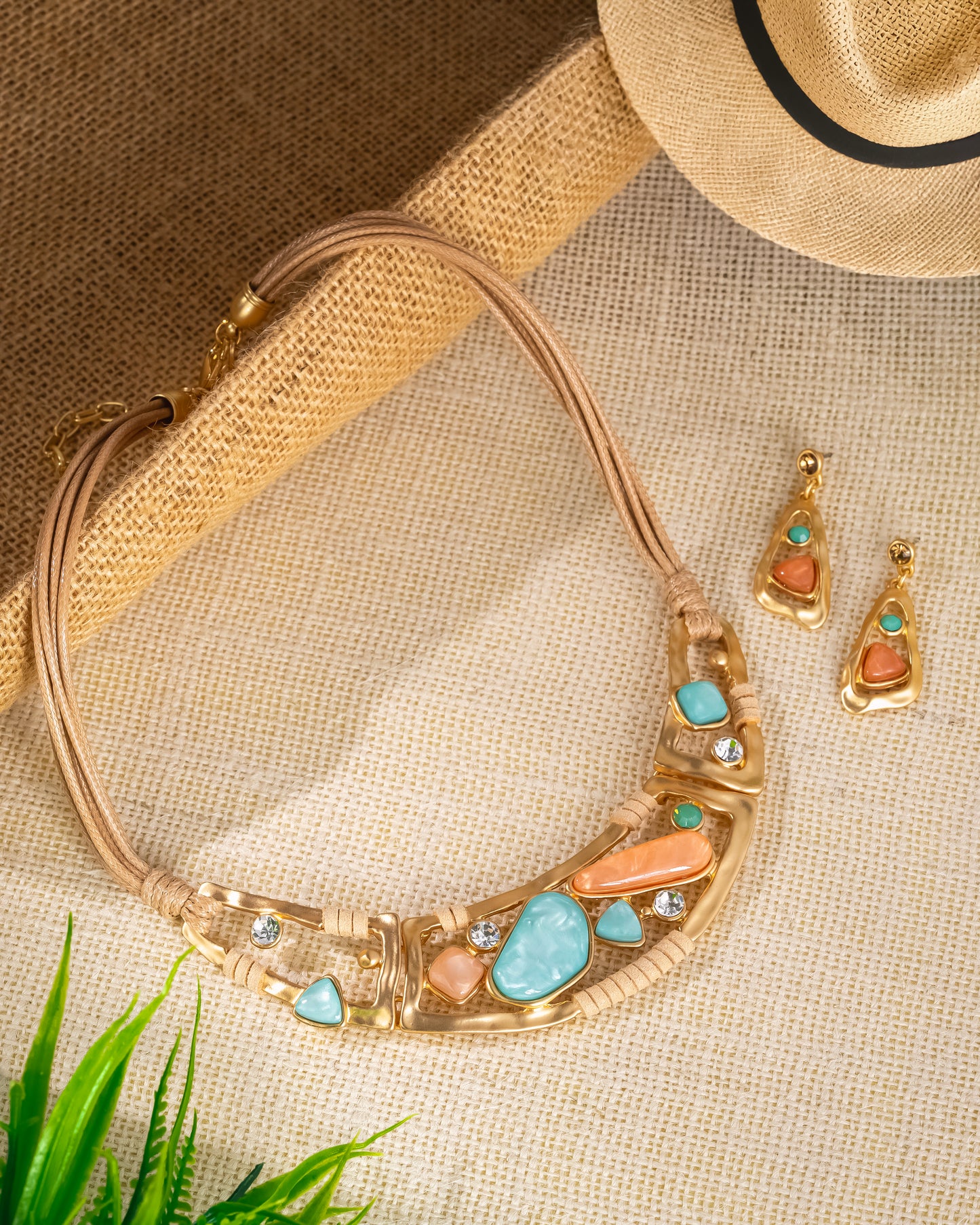 Moon Arch Necklace