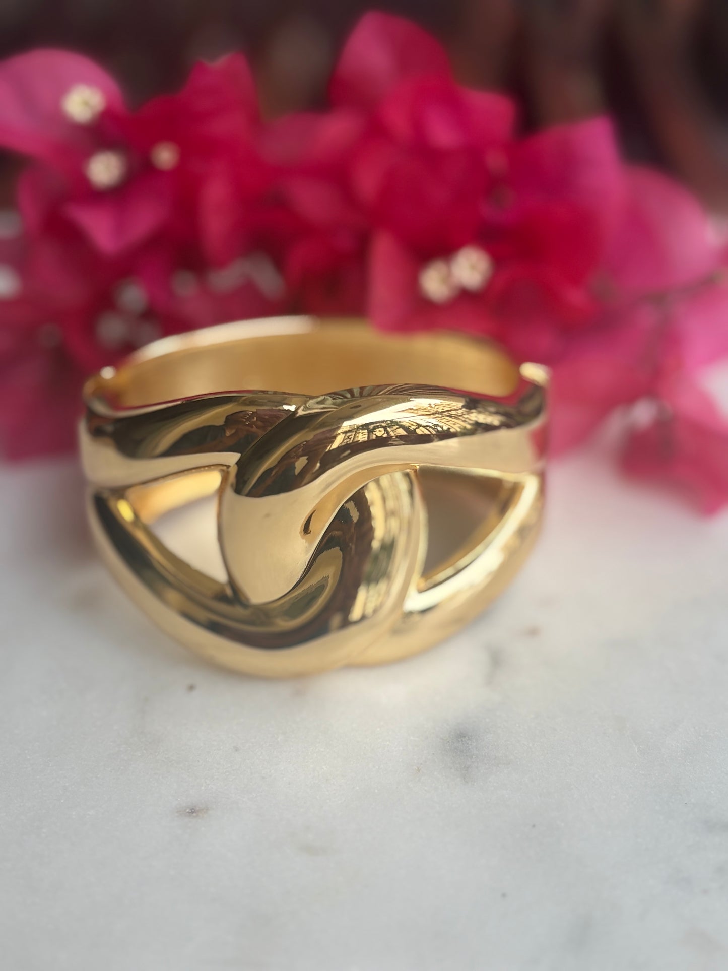 Golden Knot Bracelet